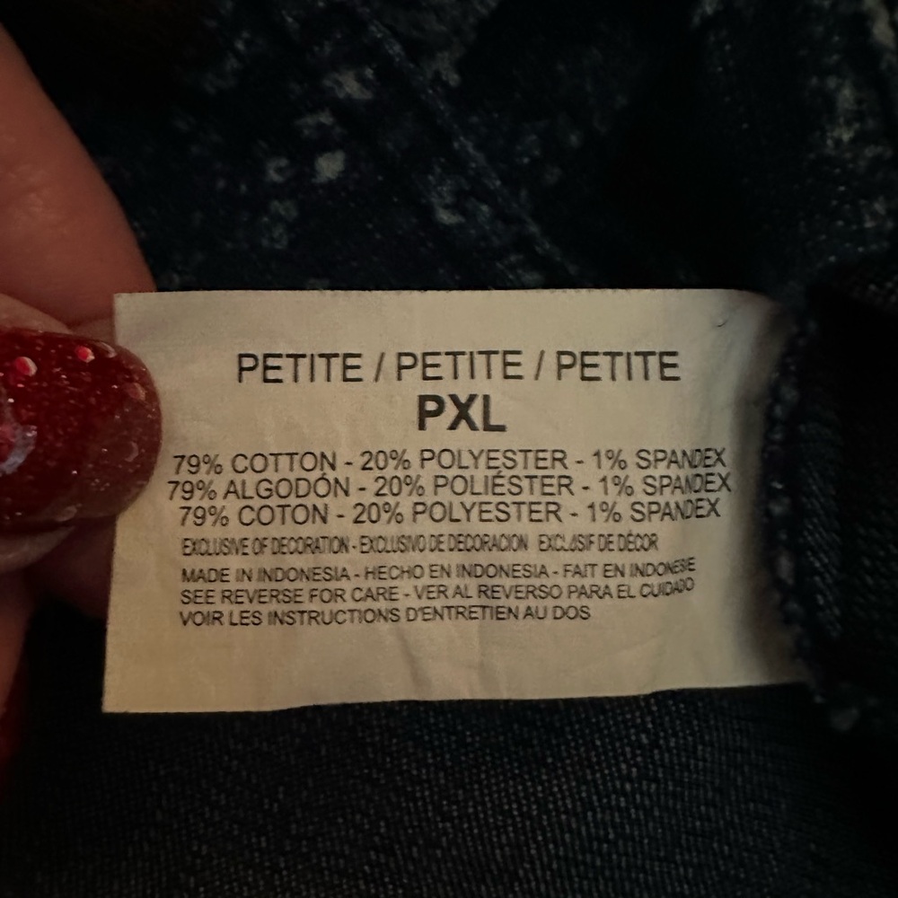 Erika Women’s Denim Jacket Floral Print with Beading on pocket and collar. PXL - Picture 11 of 14